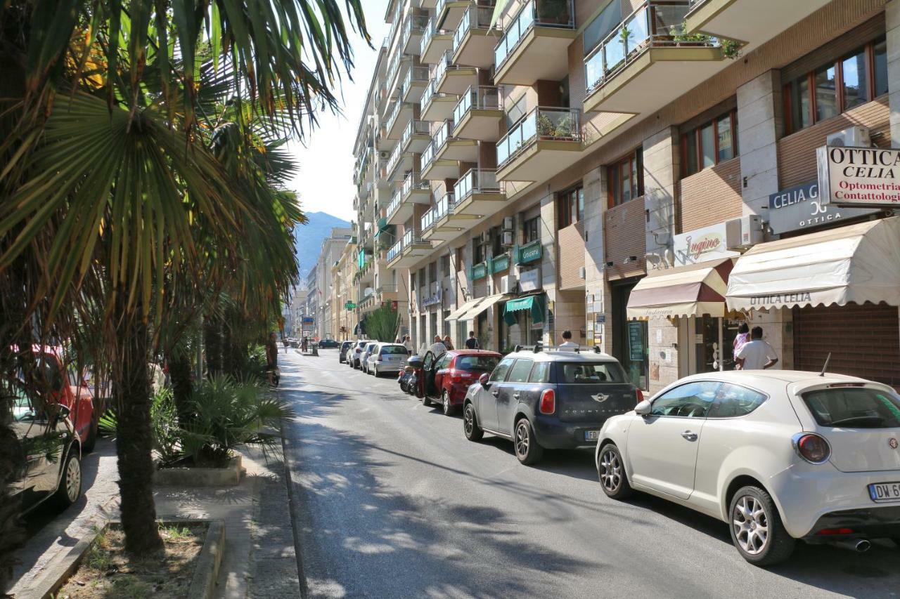 Solidea Bnb Salerno Luaran gambar