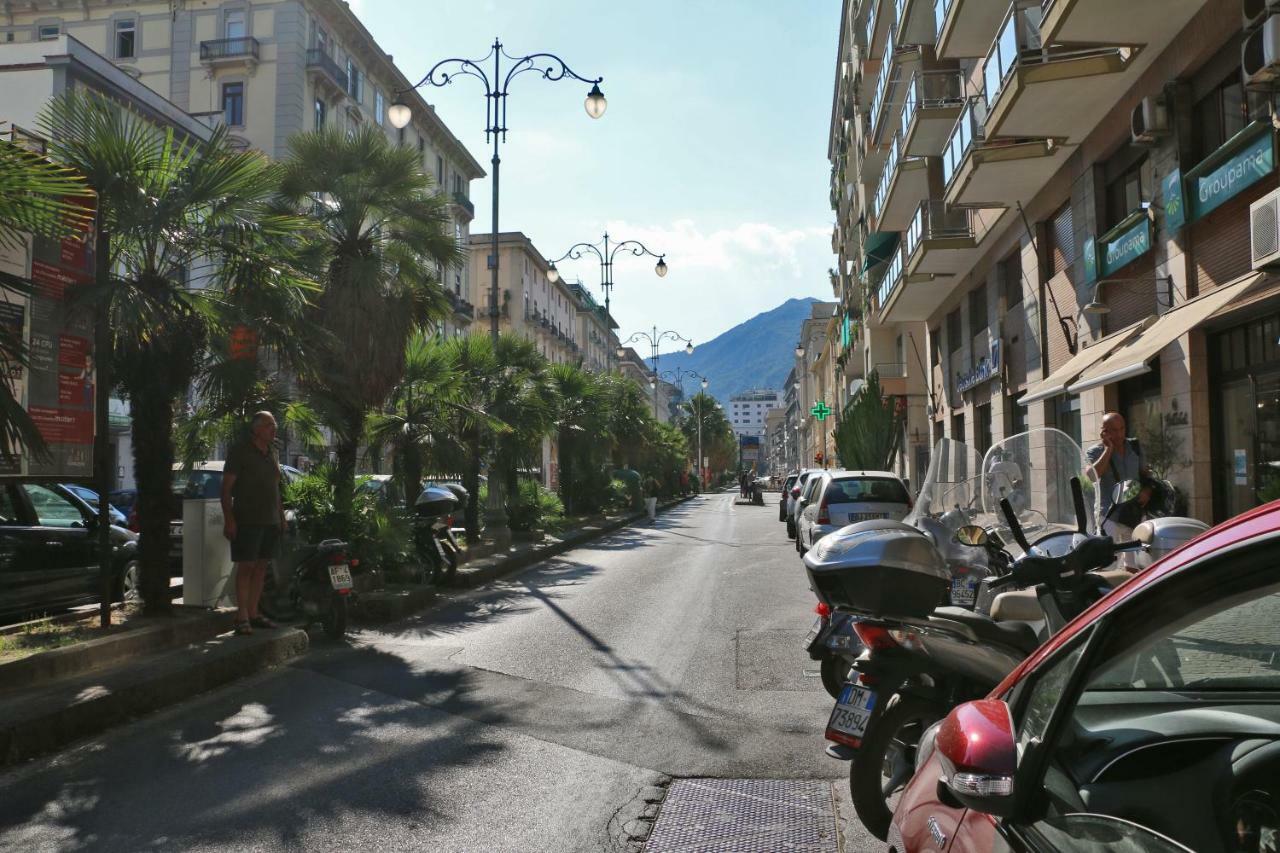 Solidea Bnb Salerno Luaran gambar